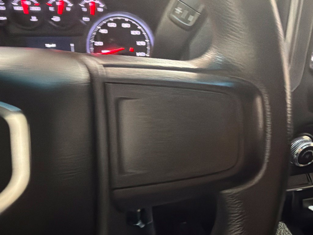 Used 2021 GMC Sierra 1500 4x4 Crew Cab w/ Convenience Package image 11