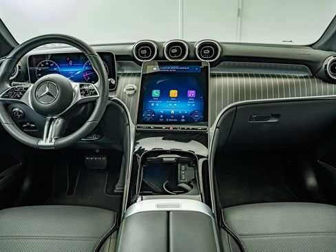 Certified 2026 Mercedes-Benz GLC 300 4MATIC image 29