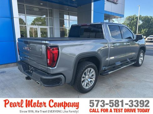 Used 2022 GMC Sierra 1500 Denali AWD/4WD image 4