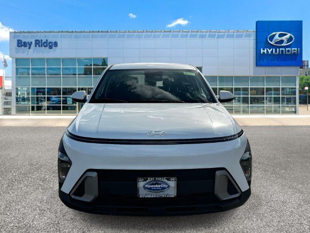 Used 2024 Hyundai Kona SE FWD image 11
