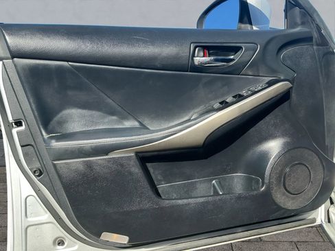 Used 2015 Lexus IS 250 image 10