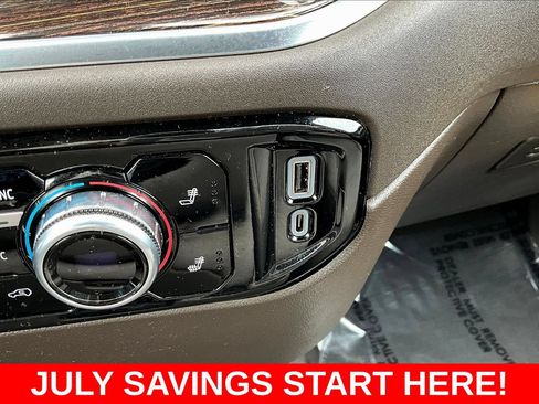 Used 2022 GMC Sierra 1500 SLE AWD/4WD image 22