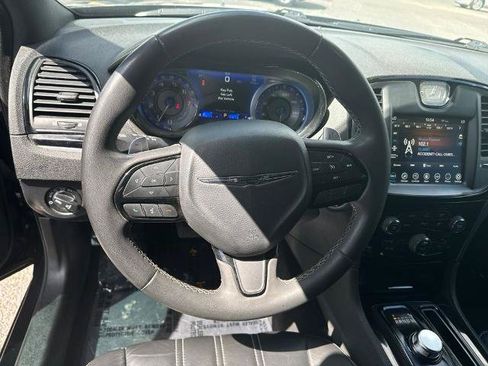 Used 2023 Chrysler 300 S RWD image 12
