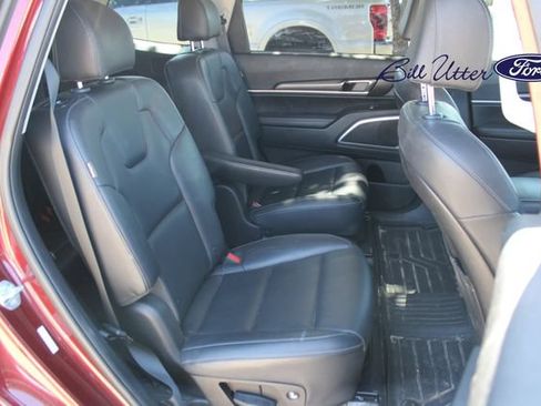 Used 2024 Kia Telluride S w/ S Sunroof Package FWD image 14