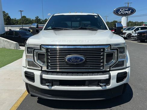 Used 2020 Ford F450 Platinum w/ FX4 Off-Road Package AWD/4WD image 2