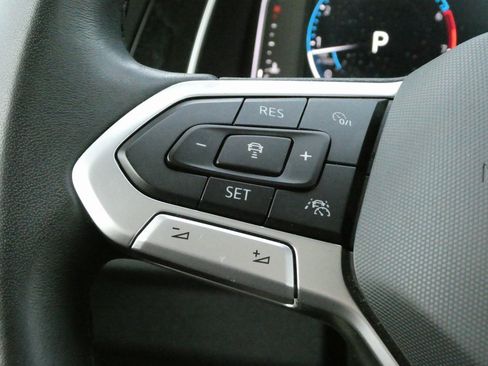 Used 2024 Volkswagen Jetta SEL image 12