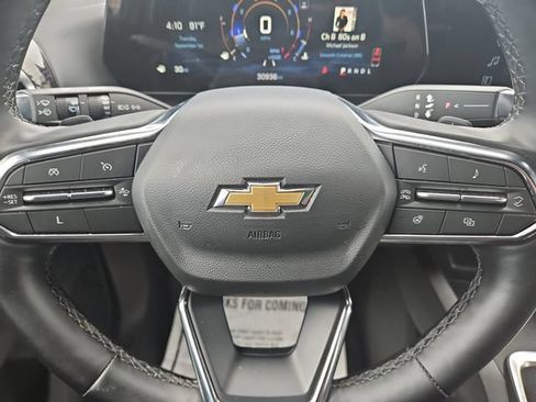 Certified 2025 Chevrolet Equinox LT FWD image 22