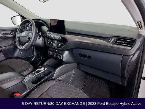 Used 2023 Ford Escape Active FWD image 32