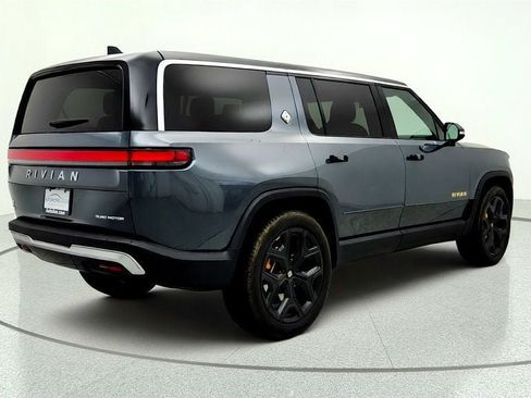 Used 2023 Rivian R1S Adventure AWD/4WD image 5