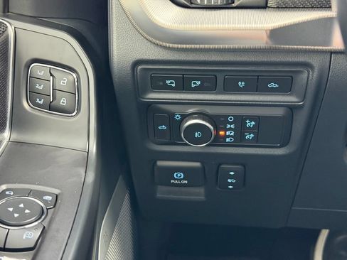 Used 2021 Ford F150 Raptor w/ Equipment Group 801A High AWD/4WD image 34