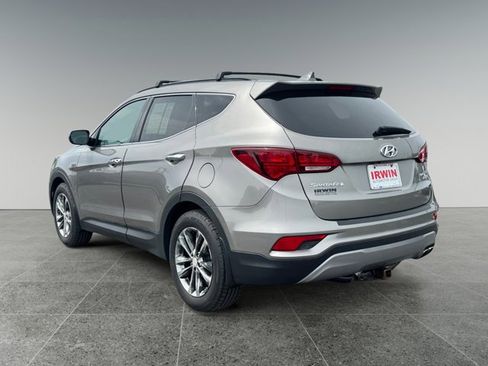 Used 2018 Hyundai Santa Fe Sport 2.0T AWD/4WD image 3