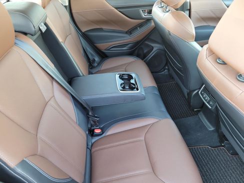 Certified 2022 Subaru Forester Touring AWD/4WD image 13