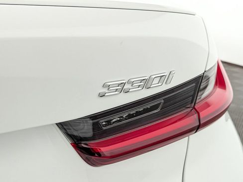 New 2026 BMW 330i xDrive Sedan image 6