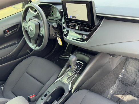 Certified 2023 Toyota Corolla LE image 12