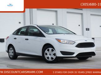 Used 2018 Ford Focus S image 1