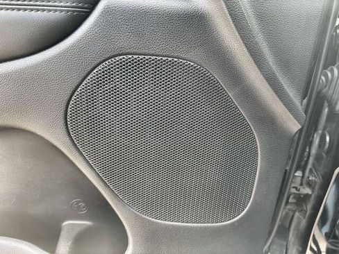 Used 2021 Jeep Grand Cherokee Laredo RWD image 23