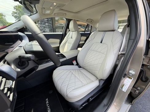 Used 2026 Nissan Sentra SL w/ Floor Mat Package FWD image 16
