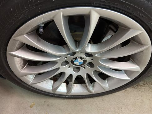 Used 2015 BMW 740Li image 33