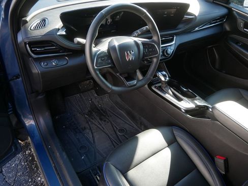 Certified 2024 Buick Envista Sport Touring w/ Convenience I Package image 12