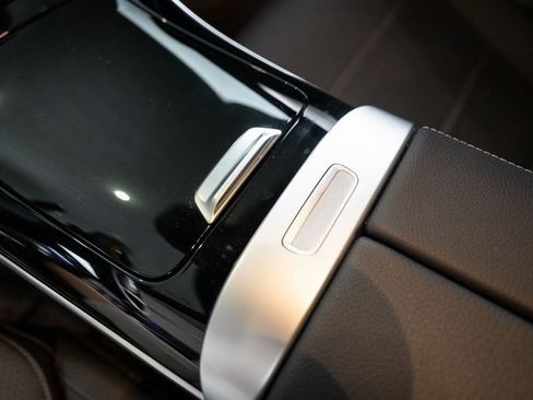 Certified 2025 Mercedes-Benz C 300 4MATIC Sedan image 20