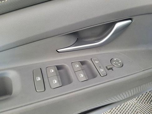 Used 2023 Hyundai Elantra SEL w/ Convenience Package FWD image 27