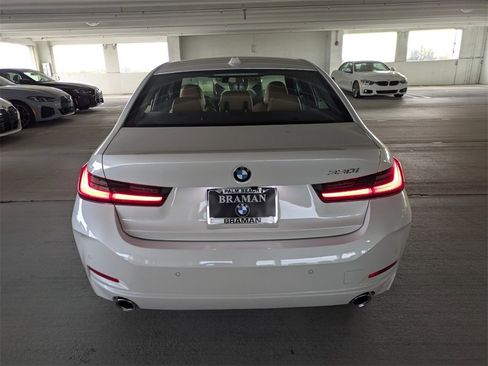 New 2026 BMW 330i Sedan image 5