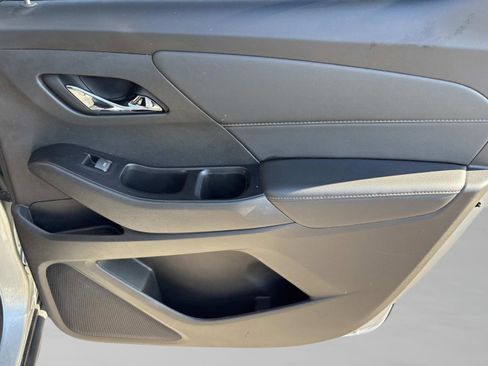 Used 2020 Chevrolet Traverse LS w/ LPO, Floor Liner Package image 18