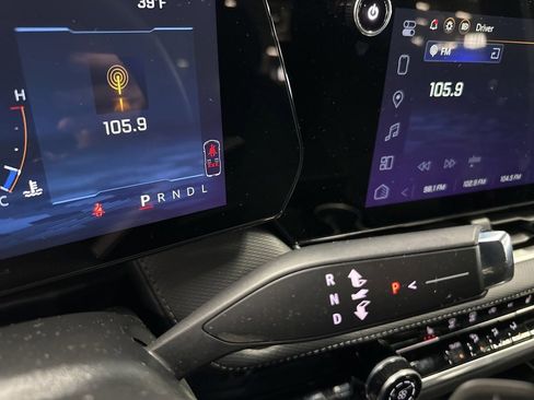 Certified 2025 Chevrolet Equinox LT image 35