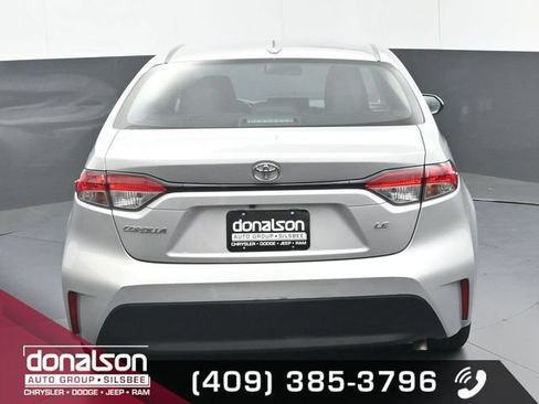 Used 2024 Toyota Corolla LE FWD image 4