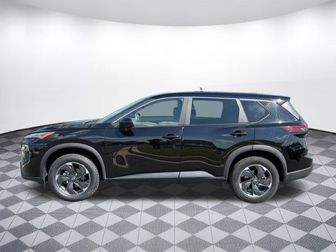 Used 2024 Nissan Rogue SV AWD/4WD image 2