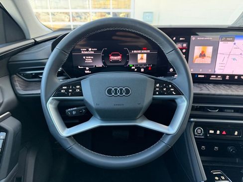 New 2025 Audi Q5 Premium Plus image 17