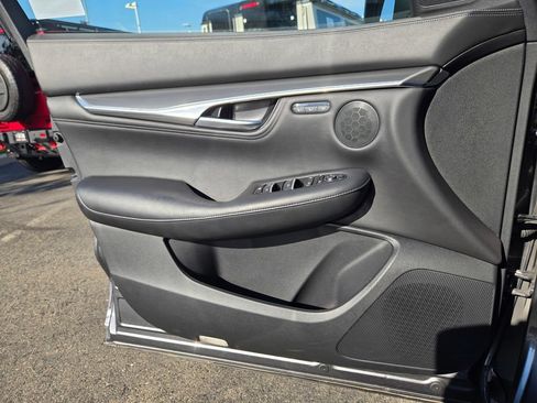 Certified 2025 INFINITI QX55 Luxe w/ Cargo Package AWD/4WD image 17