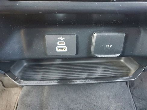 Used 2024 Ford F350 XLT image 29