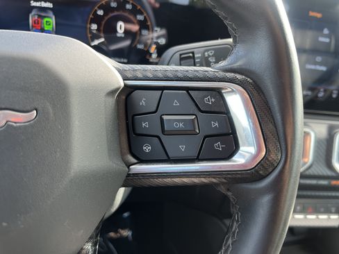 Used 2025 Ford Mustang Premium RWD image 24