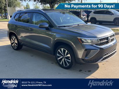 Certified 2022 Volkswagen Taos SE w/ Panoramic Sunroof Package