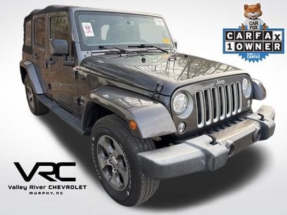 Used 2018 Jeep Wrangler Unlimited Sahara w/ Connectivity Group