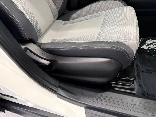 Used 2023 Subaru Outback Premium AWD/4WD image 21
