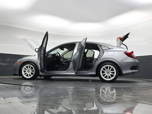 Used 2019 Honda Civic EX image 52