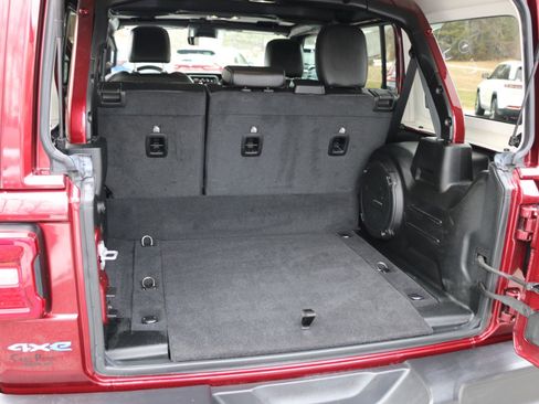 Used 2021 Jeep Wrangler Unlimited Sahara w/ Safety Group image 24