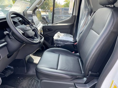 New 2026 Ford Transit 250 148 Medium Roof RWD image 2