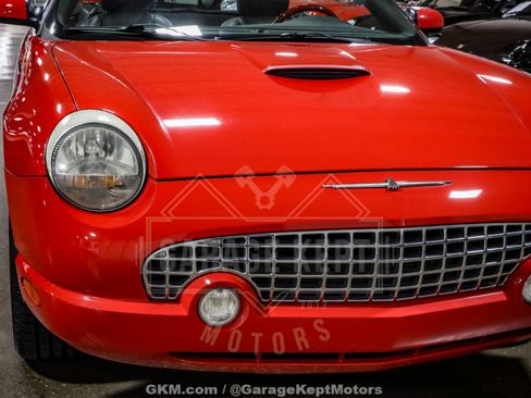 Used 2002 Ford Thunderbird Deluxe image 44