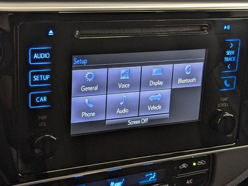 Used 2017 Toyota Corolla SE w/ Carpet Mat Package (TMS) image 20