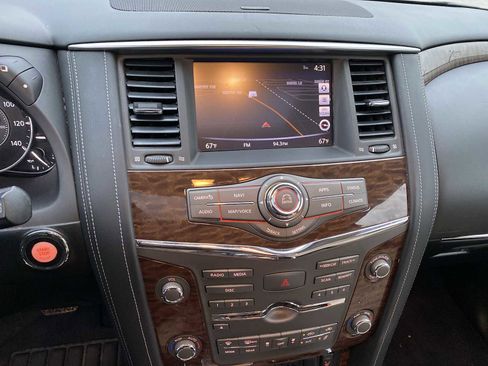 Used 2018 Nissan Armada SL w/ Premium Package image 16