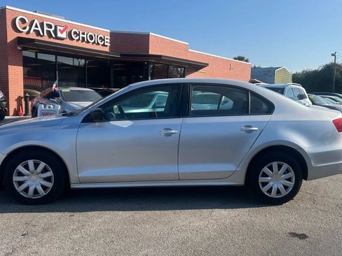 Used 2013 Volkswagen Jetta S image 1