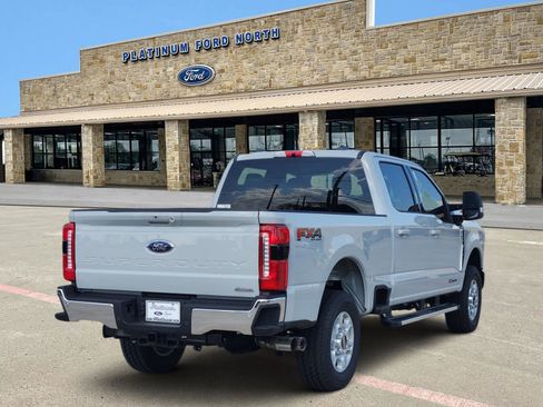 New 2026 Ford F250 XLT w/ XLT Premium Package AWD/4WD image 5