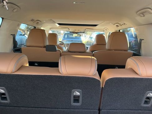 New 2026 INFINITI QX80 Luxe w/ Cargo Package AWD/4WD image 35