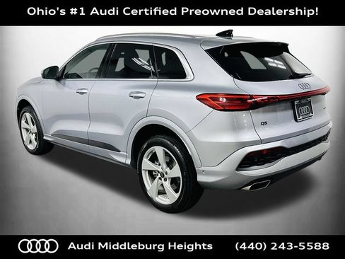 Certified 2025 Audi Q5 Premium AWD/4WD image 5
