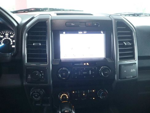 Used 2019 Ford F150 XLT w/ Equipment Group 302A Luxury AWD/4WD image 22