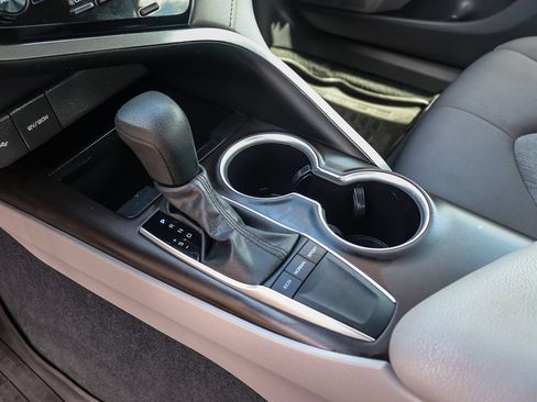 Certified 2024 Toyota Camry LE FWD image 23
