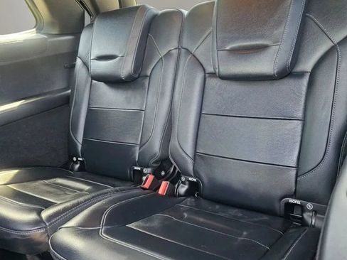 Used 2018 Mercedes-Benz GLS 550 4MATIC image 19